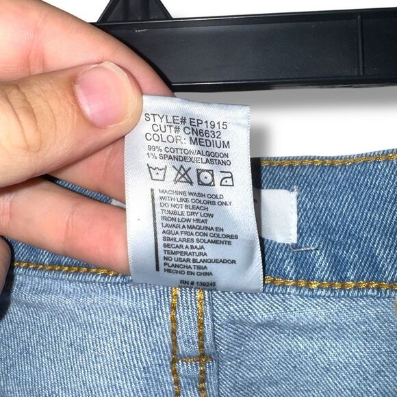 Vibrant Mui Back to School Flare Jeans Sz 3x - Picture 10 of 10